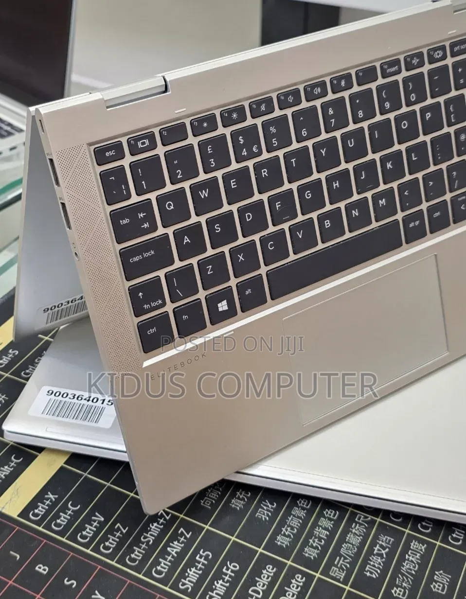 New Laptop HP EliteBook 830 G8 16GB Intel Core i5 SSD 512GB