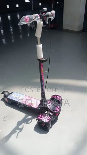 ለመዝናኛ የሚመች ስኩተር — Recreational Scooter