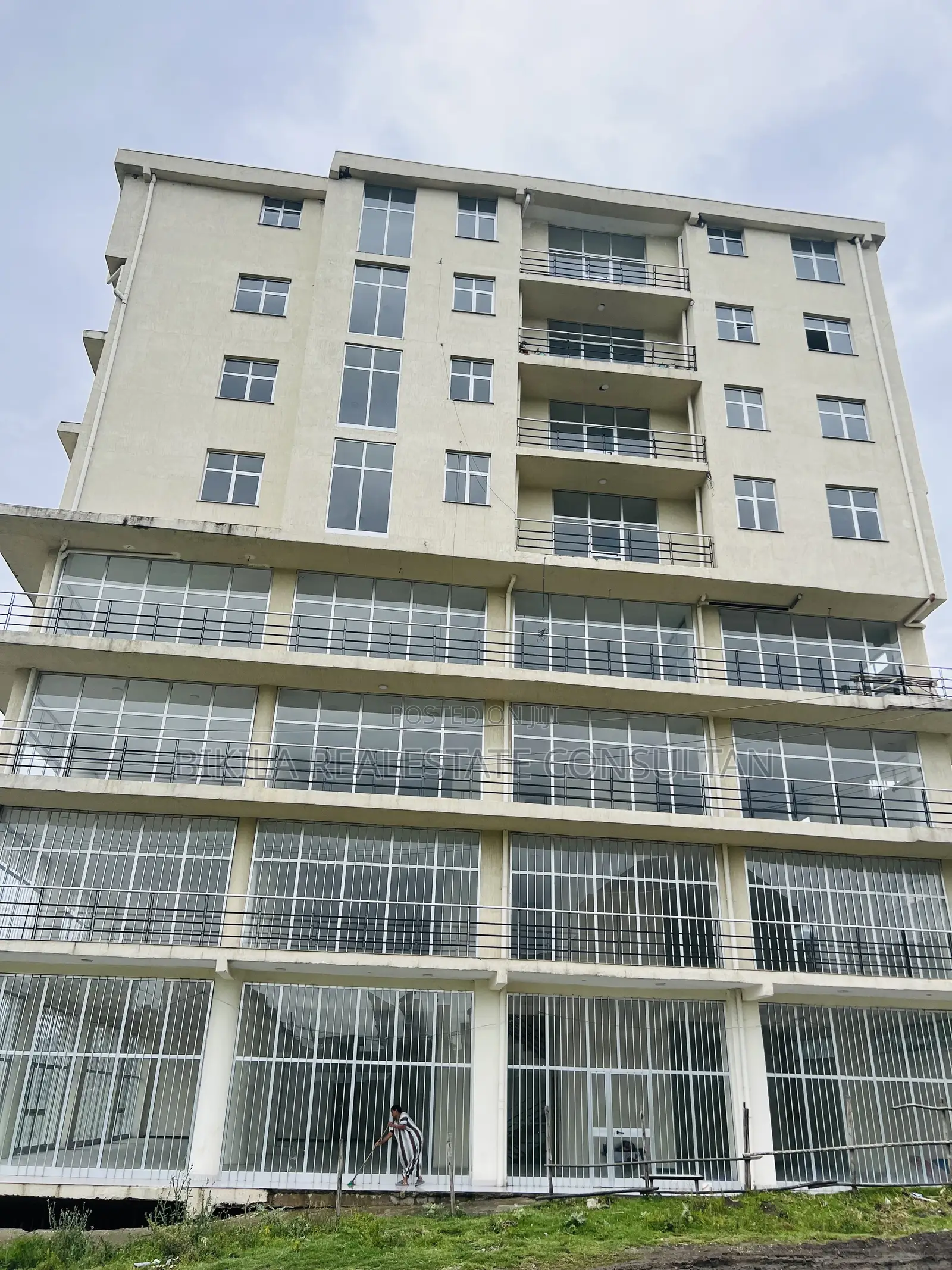 Furnished 3bdrm Apartment in Masero Realestate, Bole for sale