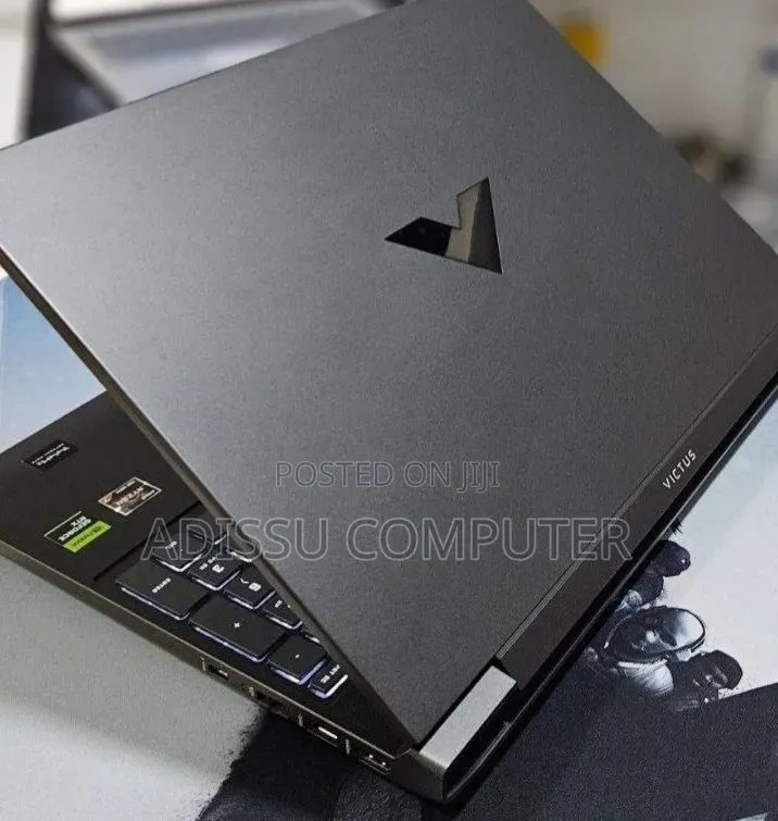 New Laptop HP Victus 15 16GB AMD Ryzen 7 SSD 512GB