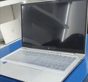 New Laptop HP EliteBook 840 G8 16GB Intel Core i7 SSD 512GB