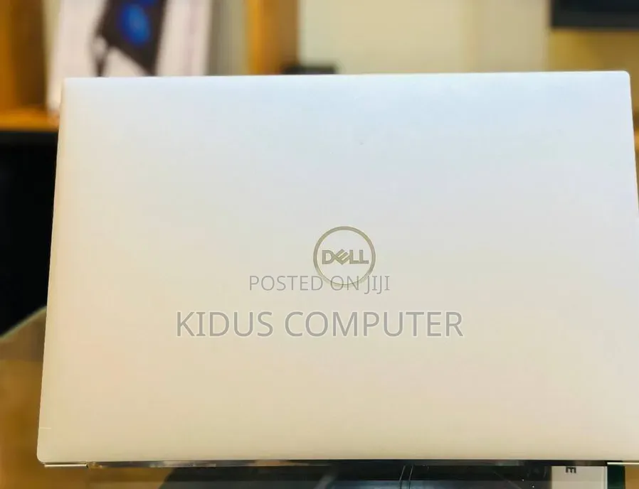New Laptop Dell Precision 5560 16GB Intel Core i7 SSD 512GB