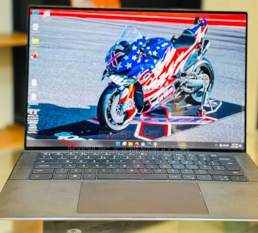 New Laptop Dell Precision 5560 16GB Intel Core i7 SSD 512GB