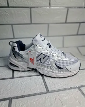 New Balance 530 