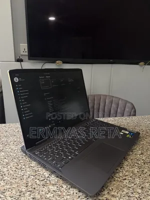 New Laptop Lenovo LOQ 15IRH8 16GB Intel Core i5 SSD 512GB
