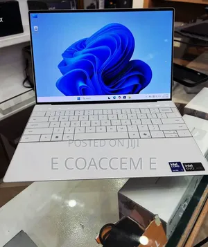 New Laptop Dell 16GB Intel Core Ultra 7 SSD 512GB