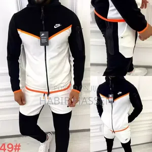 Nike Tech Fleece