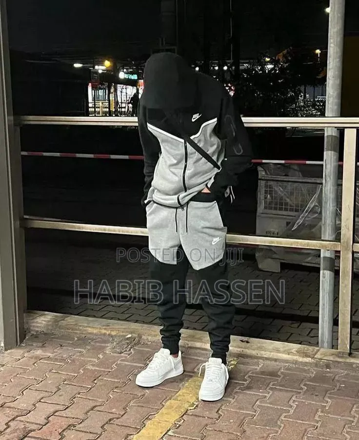 Nike Tech Fleece