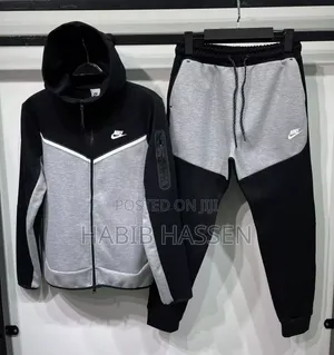Nike Tech Fleece