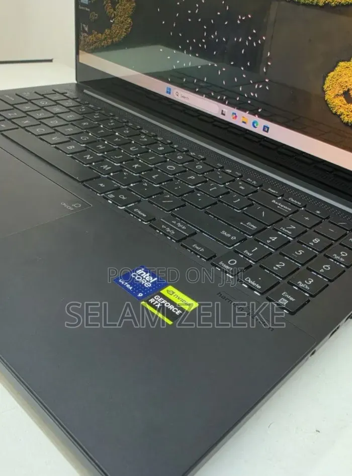 New Laptop Asus 16GB Intel Core Ultra 9 SSD 512GB