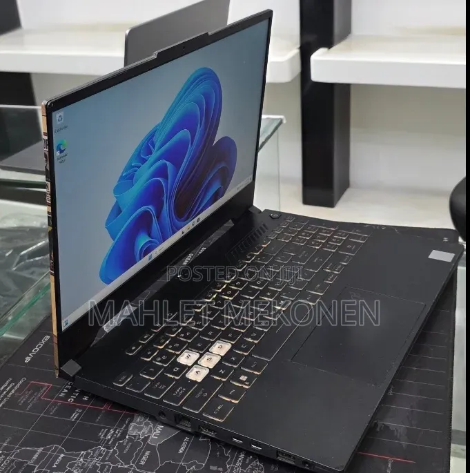 New Laptop Asus TUF Dash F15 16GB Intel Core i7 SSD 512GB