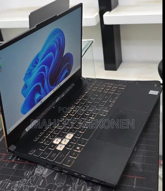 New Laptop Asus TUF Dash F15 16GB Intel Core i7 SSD 512GB