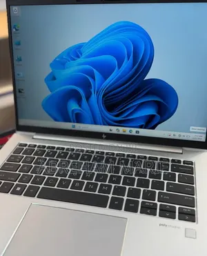 New Laptop HP EliteBook 840 G10 16GB Intel Core i7 SSD 512GB
