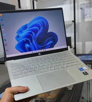 New Laptop HP 16GB Intel Core i5 SSD 512GB