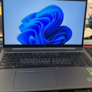 New Laptop HP ZBook Fury 17 G7 16GB Intel Core i7 SSD 512GB