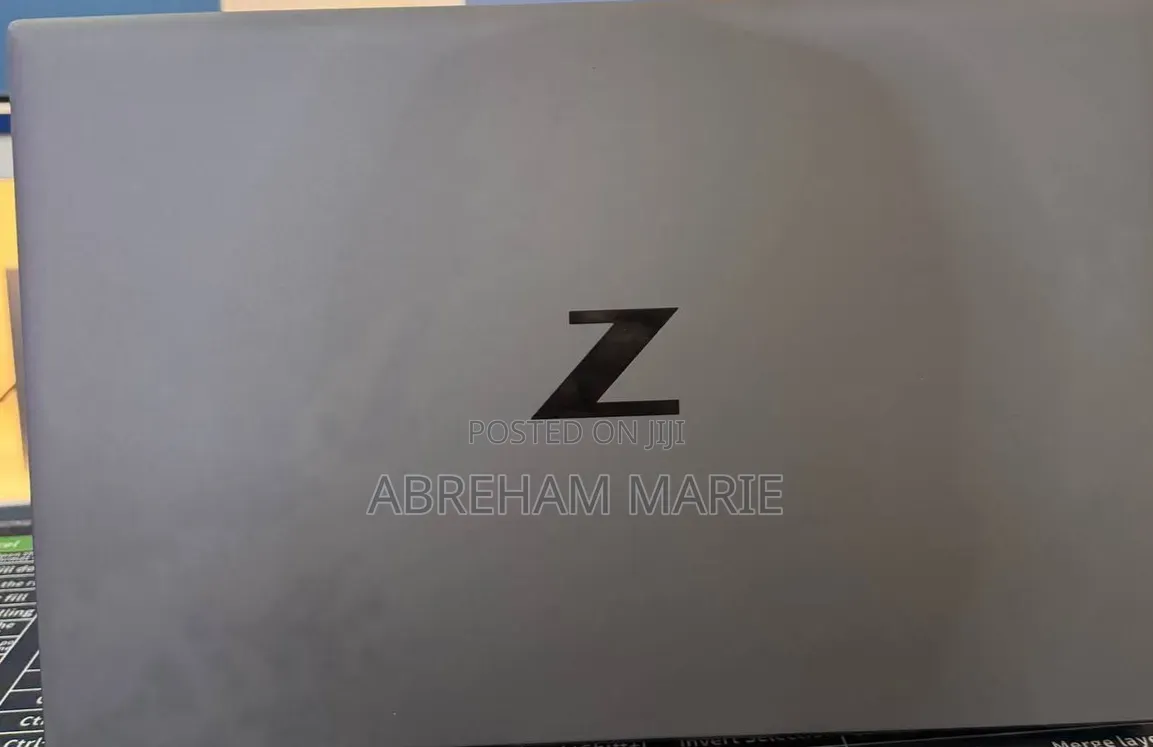 New Laptop HP ZBook Fury 17 G7 16GB Intel Core i7 SSD 512GB