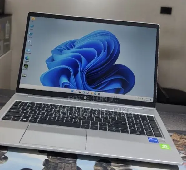 New Laptop HP ProBook 450 G8 16GB Intel Core i7 SSD 512GB