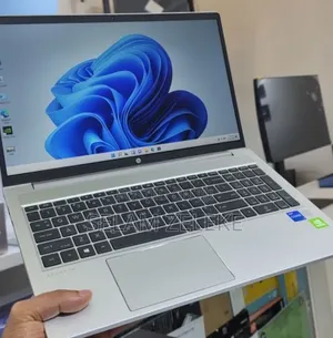 New Laptop HP ProBook 450 G8 16GB Intel Core i7 SSD 512GB