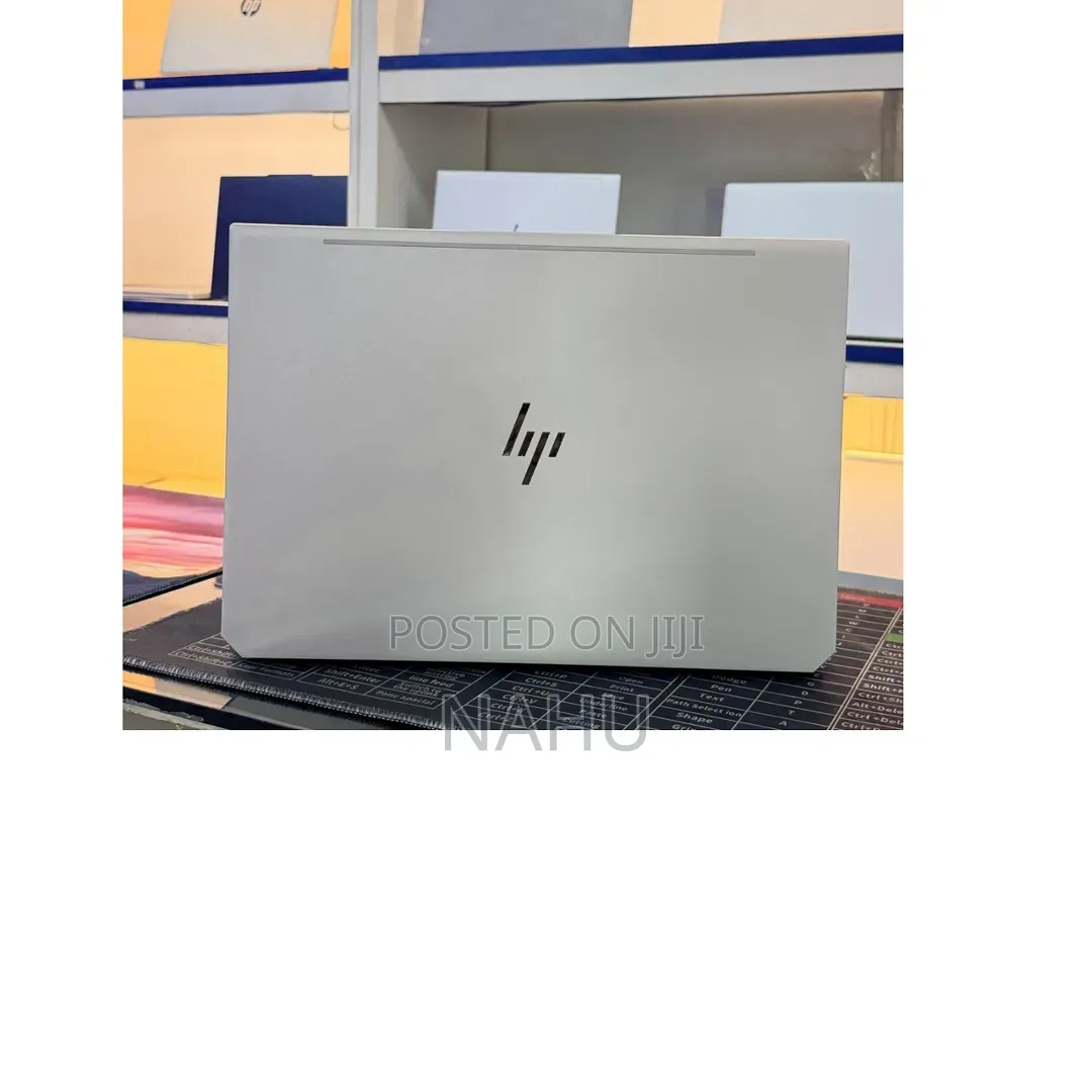 New Laptop HP EliteBook 1050 16GB Intel Core i7 SSD 512GB