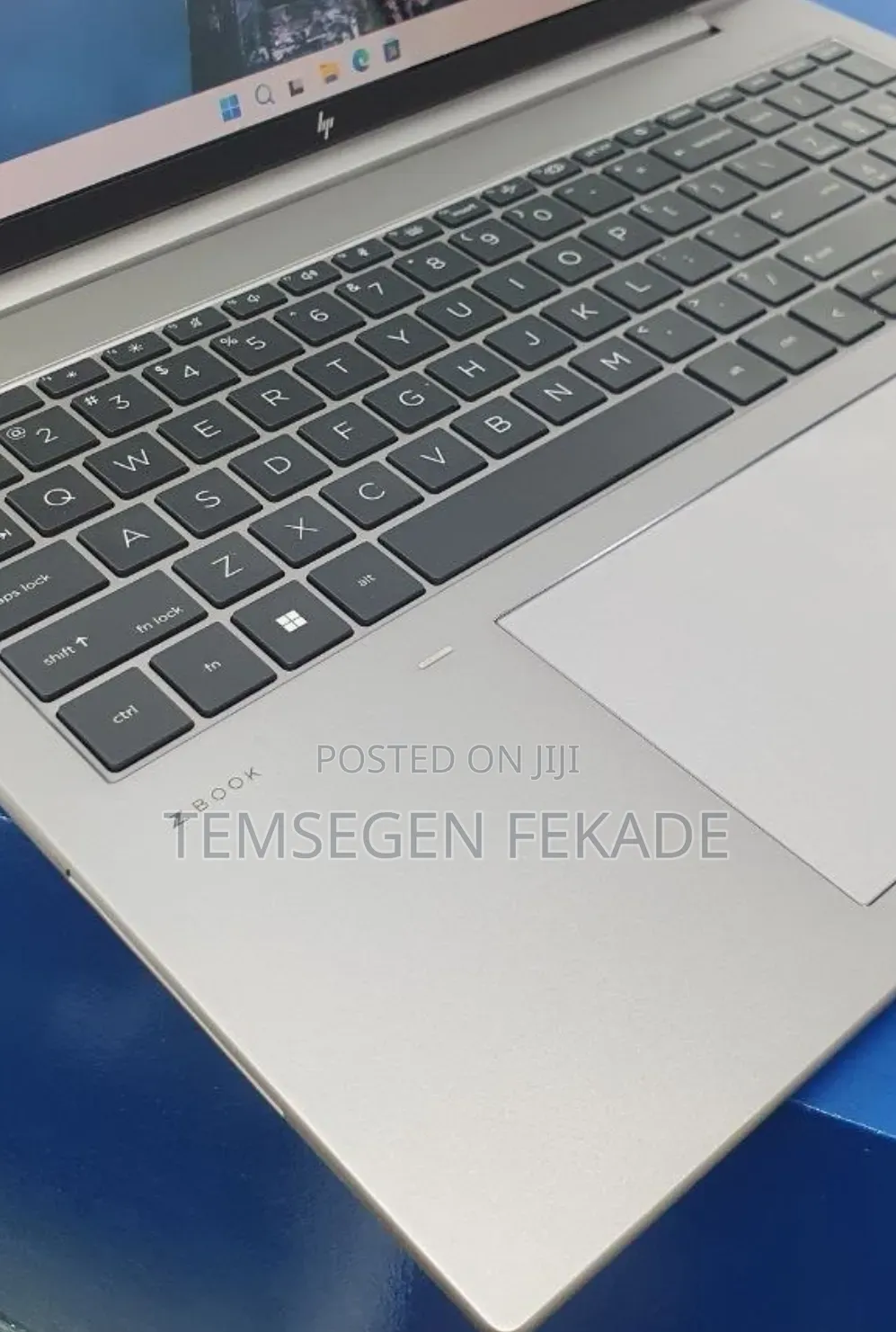 New Laptop HP ZBook Firefly 16 G10 16GB Intel Core i7 SSD 512GB