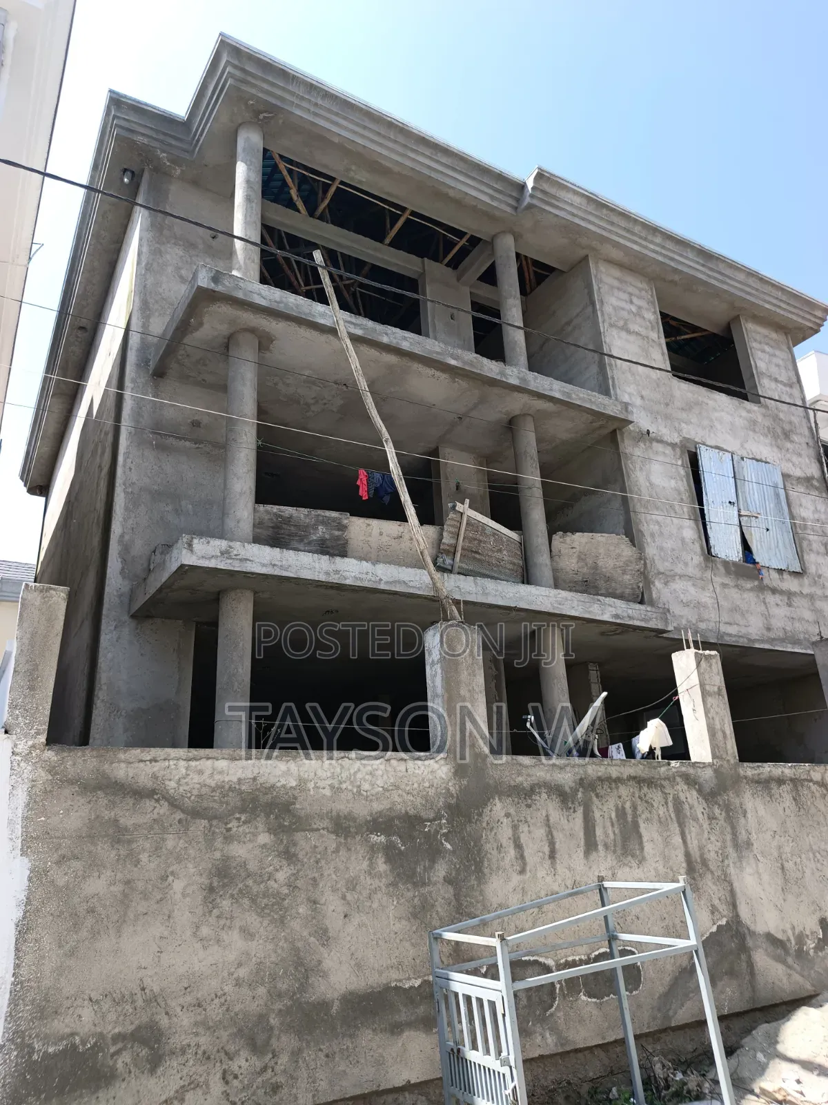 6bdrm House in Addis Ababa Ayat, Bole for sale