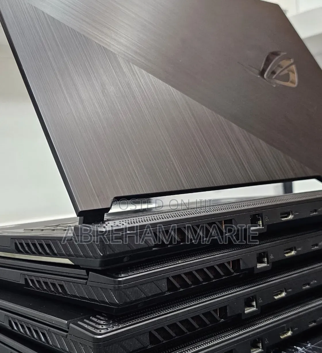 New Laptop Asus ROG Strix G15 16GB Intel Core i7 SSD 512GB