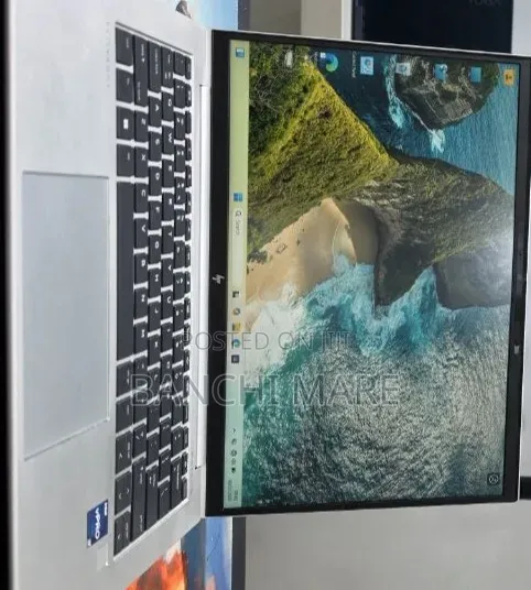 New Laptop HP EliteBook 840 G9 16GB Intel Core i7 SSD 512GB