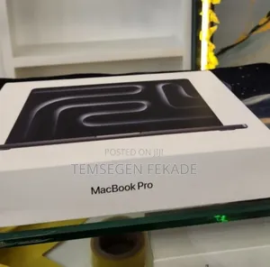 New Laptop Apple MacBook Pro 2025 M5 24GB Apple M5 Pro SSD 1T