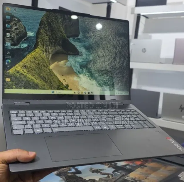 New Laptop Lenovo 16GB Intel Core Ultra 5 SSD 512GB