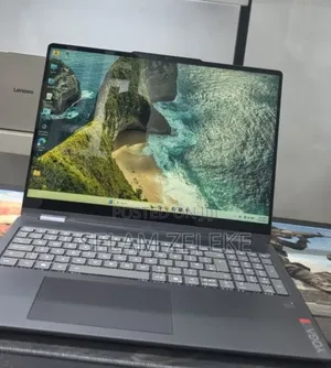 New Laptop Lenovo 16GB Intel Core Ultra 5 SSD 512GB