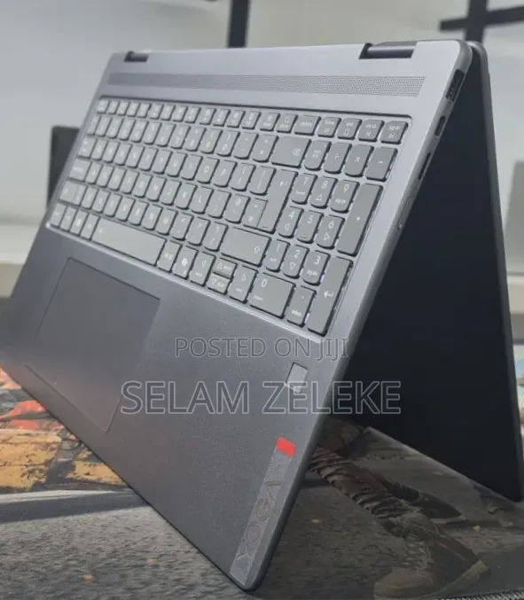 New Laptop Lenovo 16GB Intel Core Ultra 5 SSD 512GB