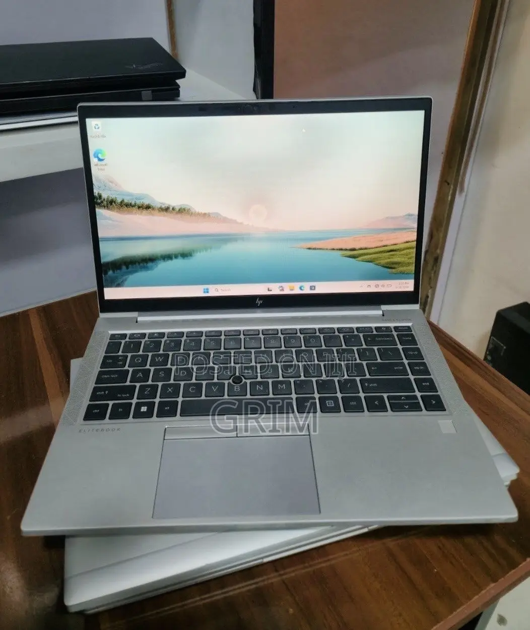 New Laptop HP EliteBook 845 G8 16GB Intel Core i7 SSD 512GB