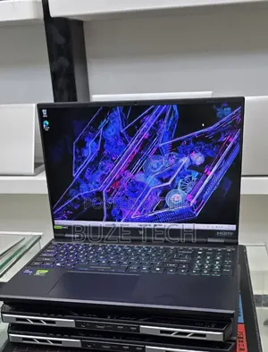 New Laptop Acer Predator Helios Neo 16 16GB Intel Core i7 SSD 1T