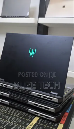 New Laptop Acer Predator Helios Neo 16 16GB Intel Core i7 SSD 1T