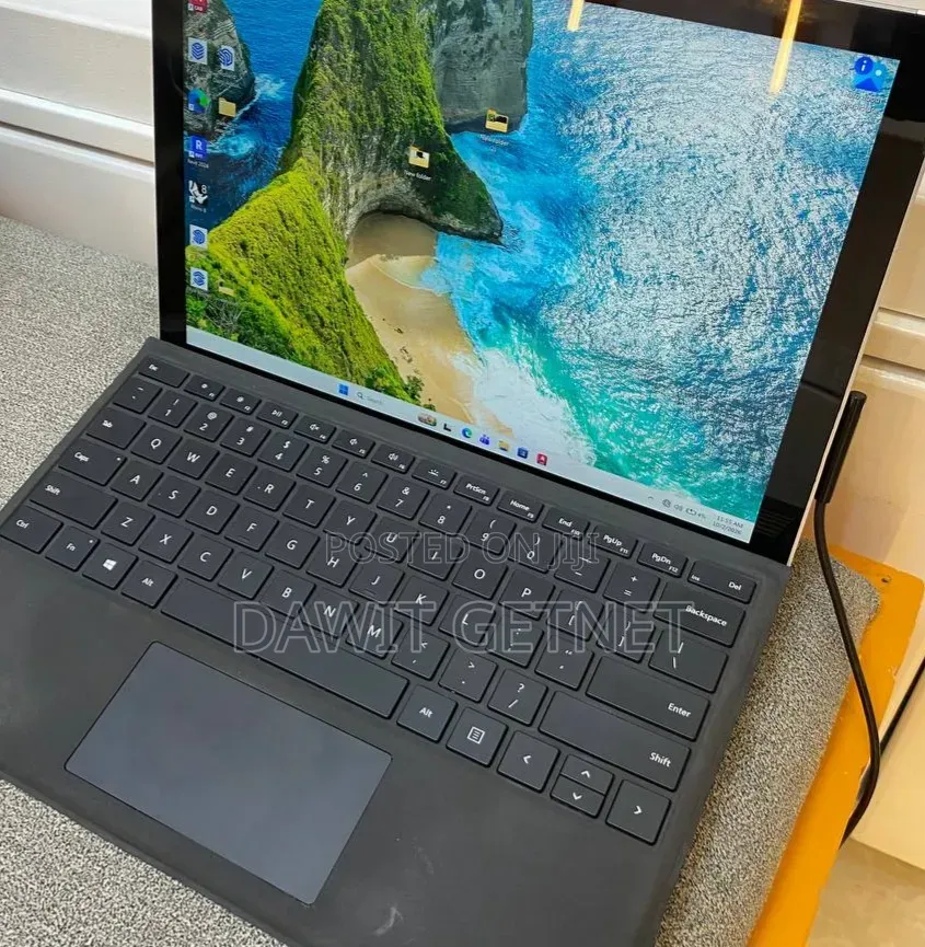 New Laptop Microsoft Surface Pro 7 16GB Intel Core i7 SSD 512GB