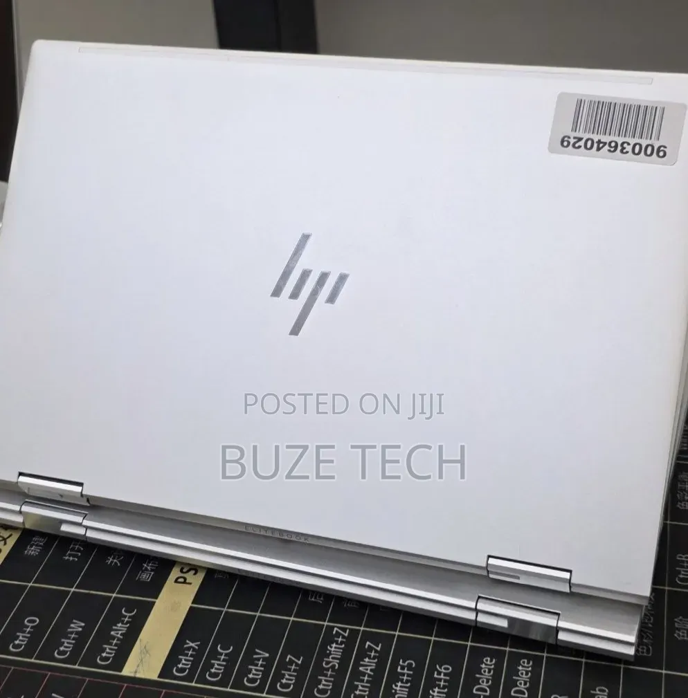 New Laptop HP EliteBook 830 G8 16GB Intel Core i5 SSD 512GB