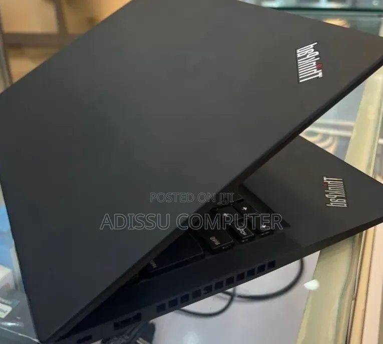 New Laptop Lenovo ThinkPad T14s Gen 1 16GB AMD Ryzen 5 SSD 512GB