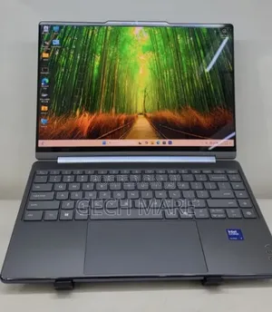 New Laptop Lenovo Yoga 7i 16GB Intel Core Ultra 7 SSD 512GB