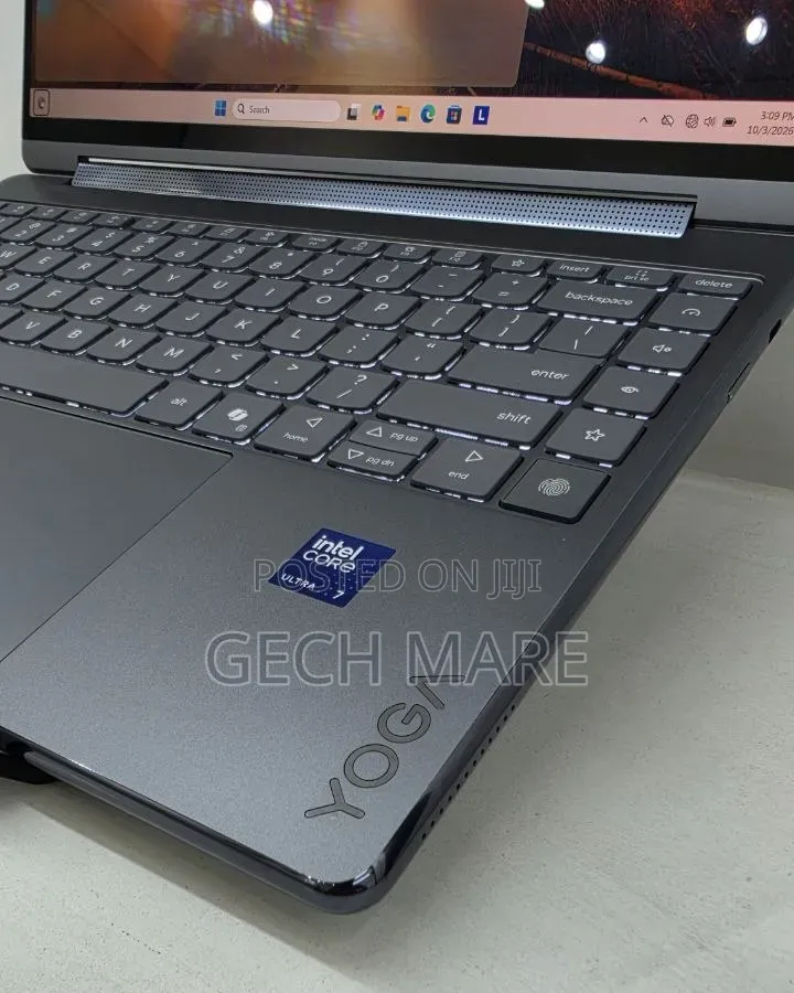 New Laptop Lenovo Yoga 7i 16GB Intel Core Ultra 7 SSD 512GB
