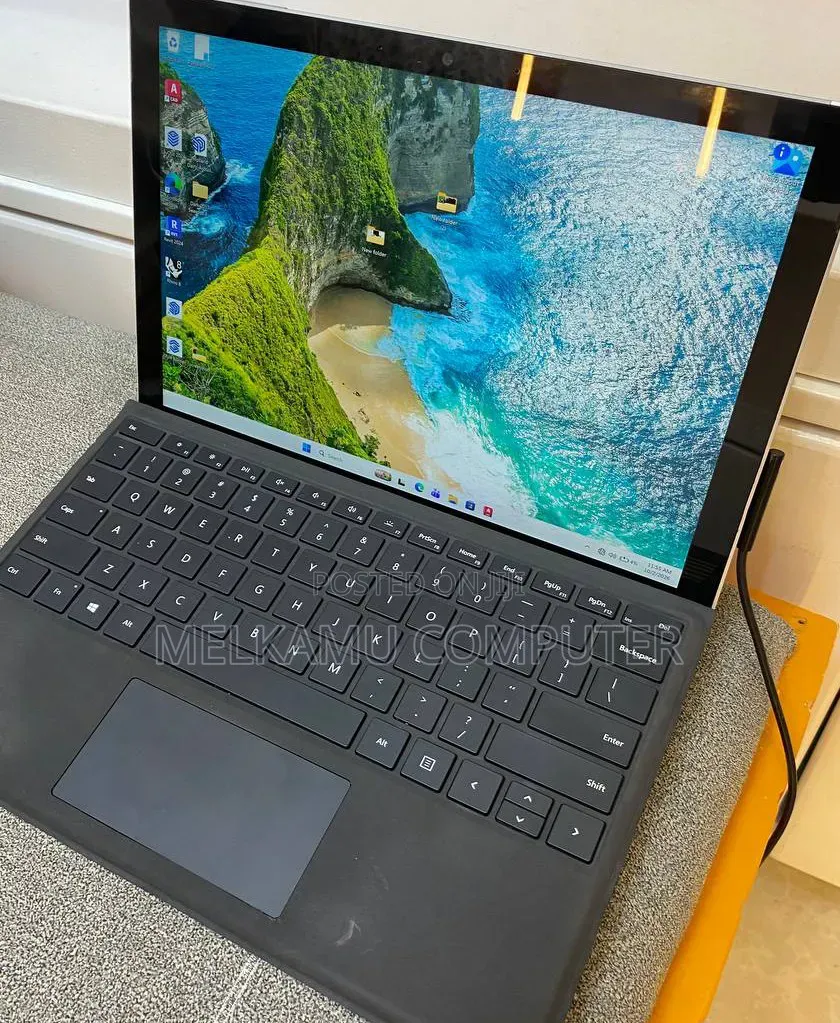 New Laptop Microsoft Surface Pro 7 16GB Intel Core i7 SSD 512GB