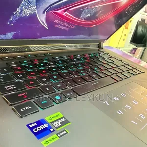 New Laptop Asus ROG Strix G15 16GB Intel Core i9 SSD 1T