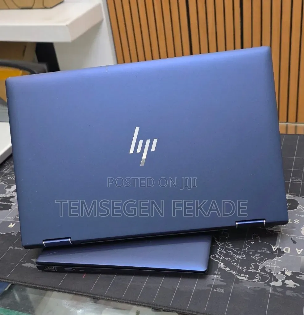 New Laptop HP Dragonfly G2 16GB Intel Core i7 SSD 512GB
