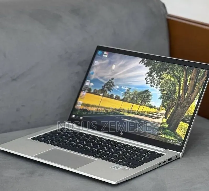 New Laptop HP EliteBook 830 G7 8GB Intel Core i5 SSD 512GB