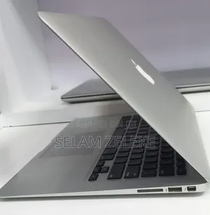 New Laptop Apple MacBook Air 2017 8GB Intel Core i7 SSD 128GB