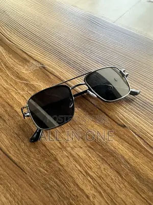 Men’s Classic Rectangular Sunglasses