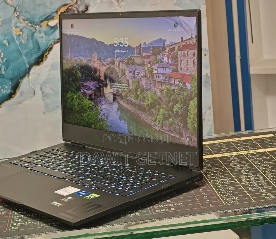 New Laptop HP Omen 15 16GB Intel Core i7 SSD 512GB