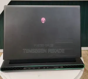 New Laptop Alienware X16 r1 16GB AMD Ryzen 9 SSD 1T