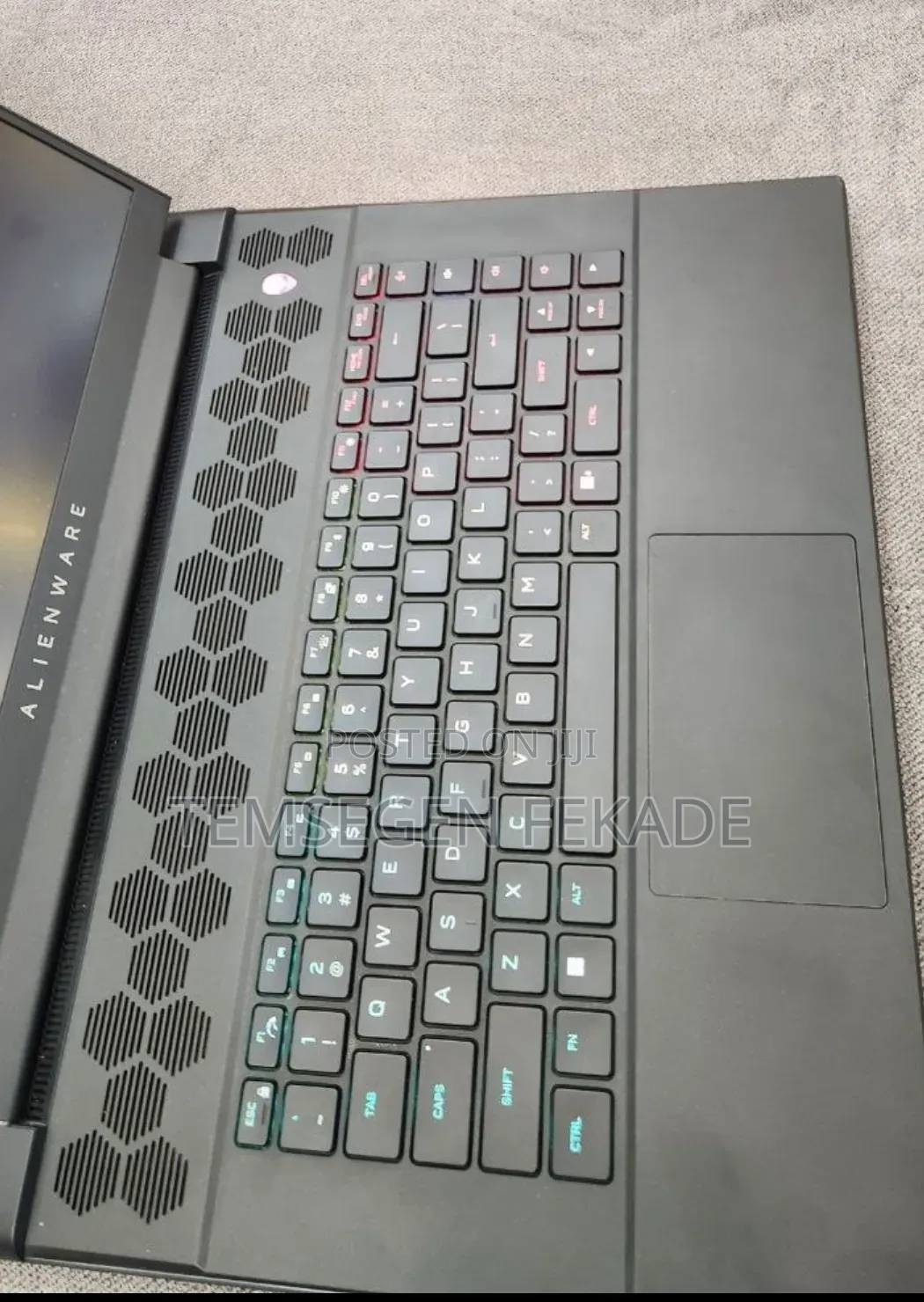 New Laptop Alienware X16 r1 16GB AMD Ryzen 9 SSD 1T