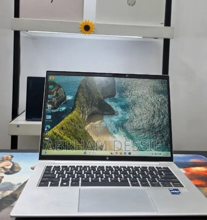 New Laptop HP 16GB Intel Core i7 SSD 512GB