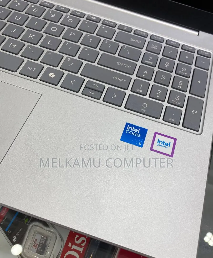 New Laptop HP Stream Notebook 16GB Intel Core 5 SSD 1T